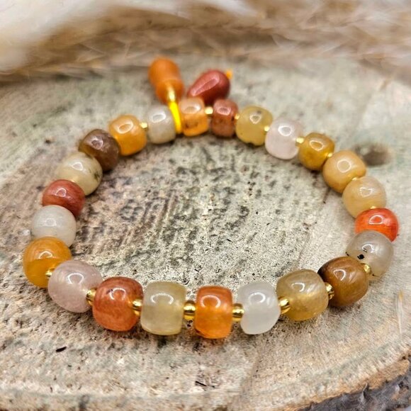 Nature Agates With Charms Bracelets - Picture 6 of 10